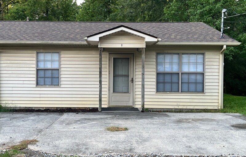 235 Buford Ridley Rd SE in Dalton, GA - Building Photo