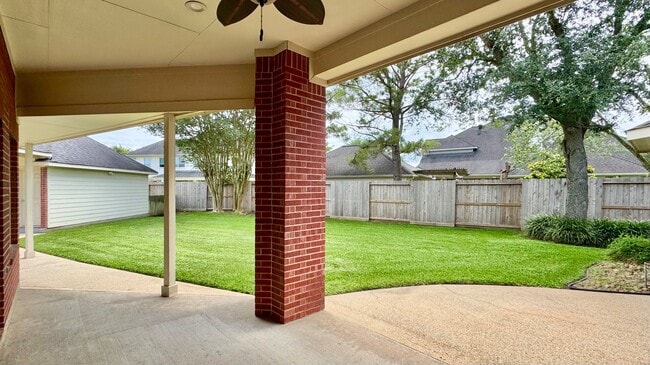 property at 5818 Bent Arbor Ln