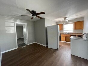 826 Carneal Rd in Lexington, KY - Building Photo - Building Photo