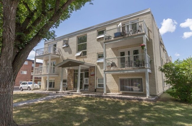 property at 20 Spence St