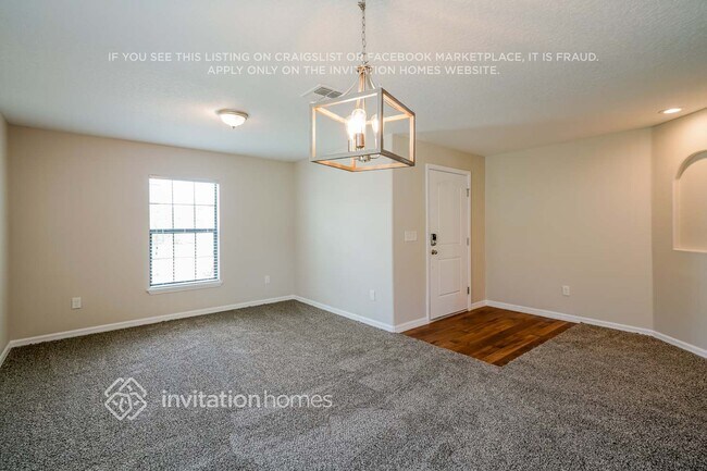 11833 Thicket Wood Dr in Riverview, FL - Building Photo - Building Photo