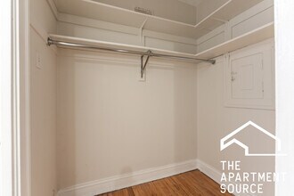 2129 N Dayton St, Unit 104 in Chicago, IL - Foto de edificio - Building Photo