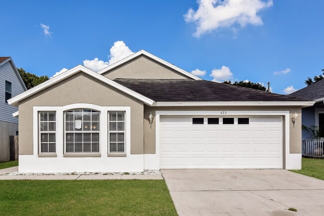 property at 622 Wave Crest Cir