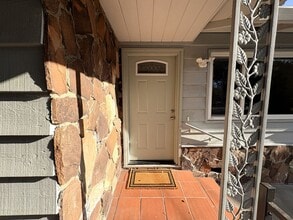 1581 Hawes Ct in Redwood City, CA - Building Photo - Building Photo