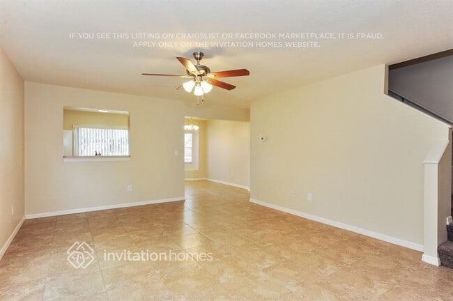 15502 Tanagerpark Way in Lithia, FL - Building Photo - Building Photo