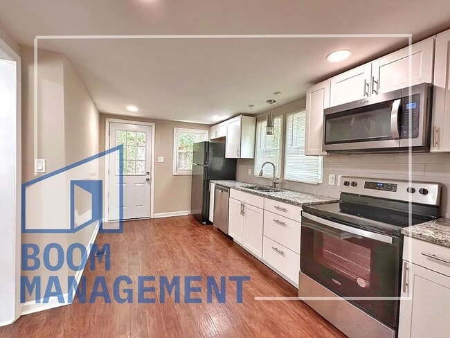 200 Rencher St in Hillsborough, NC - Building Photo - Building Photo