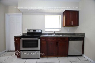 16049 NE 9th Ct in North Miami Beach, FL - Building Photo - Building Photo