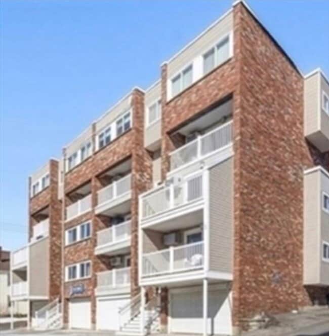 property at 12 Cox Ct