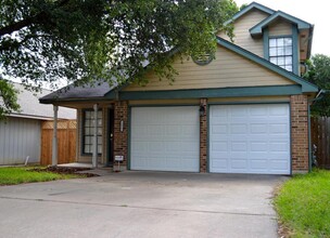 12903 Staton Dr in Austin, TX - Foto de edificio - Building Photo