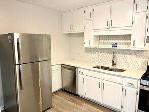 295 Rogers St in Mcdonough, GA - Building Photo - Building Photo