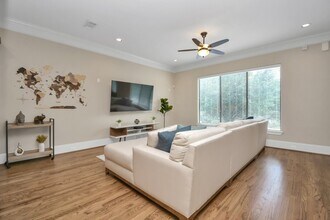 5341 Nolda St in Houston, TX - Building Photo - Building Photo