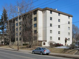 Lake Nokomis Condominiums Apartments