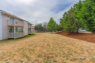 1104 E Maryland St in Bellingham, WA - Building Photo - Building Photo