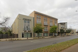 Water Street Lofts in Austin, TX - Building Photo