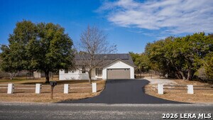 923 Midnight Dr in San Antonio, TX - Building Photo