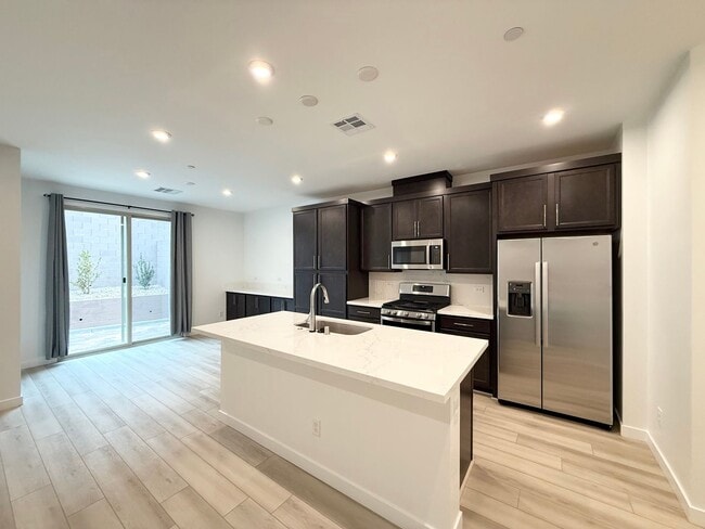 11904 Glide Reflection Ave in Las Vegas, NV - Building Photo - Building Photo