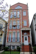 921 W Fletcher St, Unit 2 in Chicago, IL - Building Photo