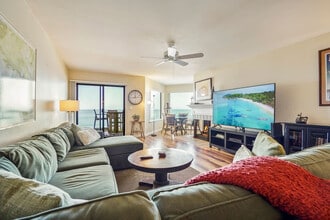 239 S Helix Ave in Solana Beach, CA - Building Photo - Building Photo