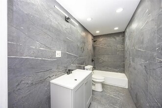 175 Garner Ave in Buffalo, NY - Building Photo - Building Photo