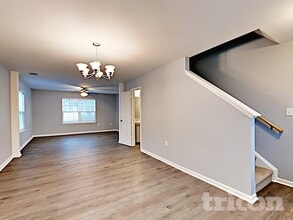 311 Lind Point Ln in Monroe, NC - Foto de edificio - Building Photo