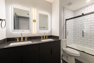 Grafton House in Dayton, OH - Building Photo - Interior Photo