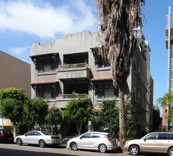 Centre City Apartments in San Diego, CA - Building Photo - Building Photo