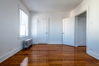 8222-32 S Ingleside Ave Chicago, IL 60619 in Chicago, IL - Building Photo - Building Photo