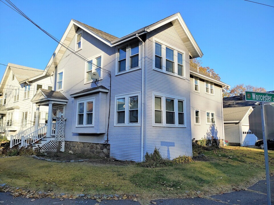 36 Springfield St in Watertown, MA - Building Photo
