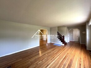 2415 Colfax St in Sacramento, CA - Building Photo - Building Photo