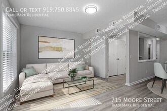 715 S Moore St in Clayton, NC - Building Photo - Building Photo