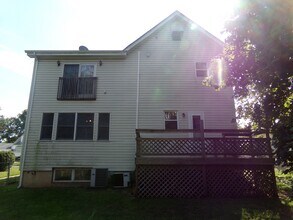 17 Blake Ave, Unit #1 in Franklin Township, NJ - Building Photo - Building Photo