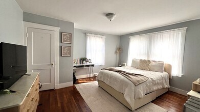 123 Waterston Ave in Quincy, MA - Building Photo - Building Photo