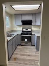 2472 New Ave in Rosemead, CA - Foto de edificio - Building Photo