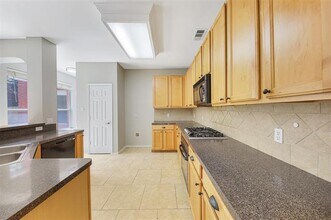 5420 Waterwood Ct in The Colony, TX - Building Photo - Building Photo