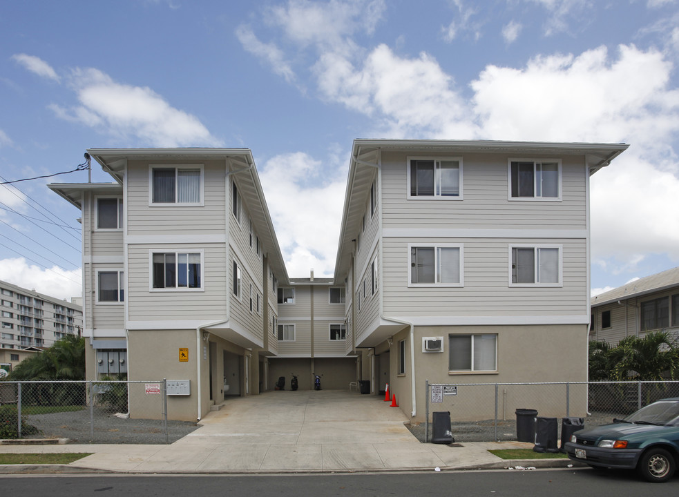 2006 Fern St in Honolulu, HI - Building Photo