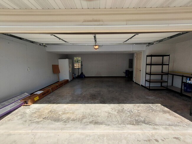 15495 Tampa Rd in St. Robert, MO - Foto de edificio - Building Photo