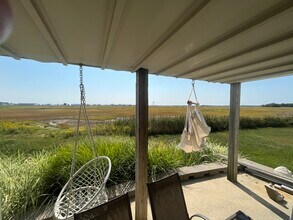 497 Winnacunnet Rd, Unit 4 in Hampton, NH - Foto de edificio - Building Photo