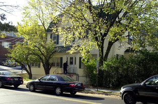 2025 Edwin Ave Apartments