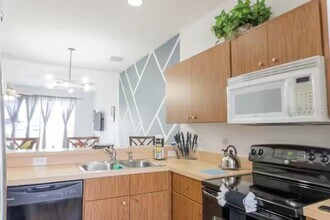 1139 S Beach Cir in Kissimmee, FL - Building Photo - Building Photo