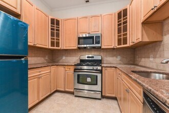 311 Washington St in Jersey City, NJ - Building Photo - Building Photo