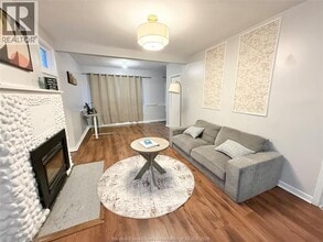 970 Westminster Blvd in Windsor, ON - Building Photo - Building Photo