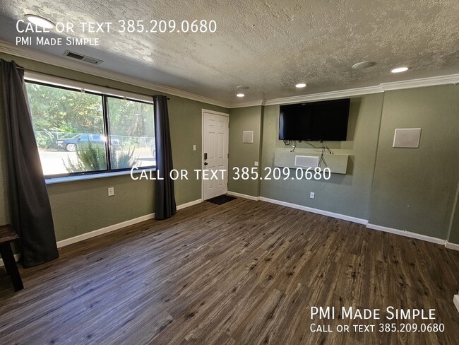 property at 1414 Lancelot Dr