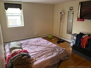 1741 Washington St, Unit 2 in Braintree, MA - Foto de edificio - Building Photo