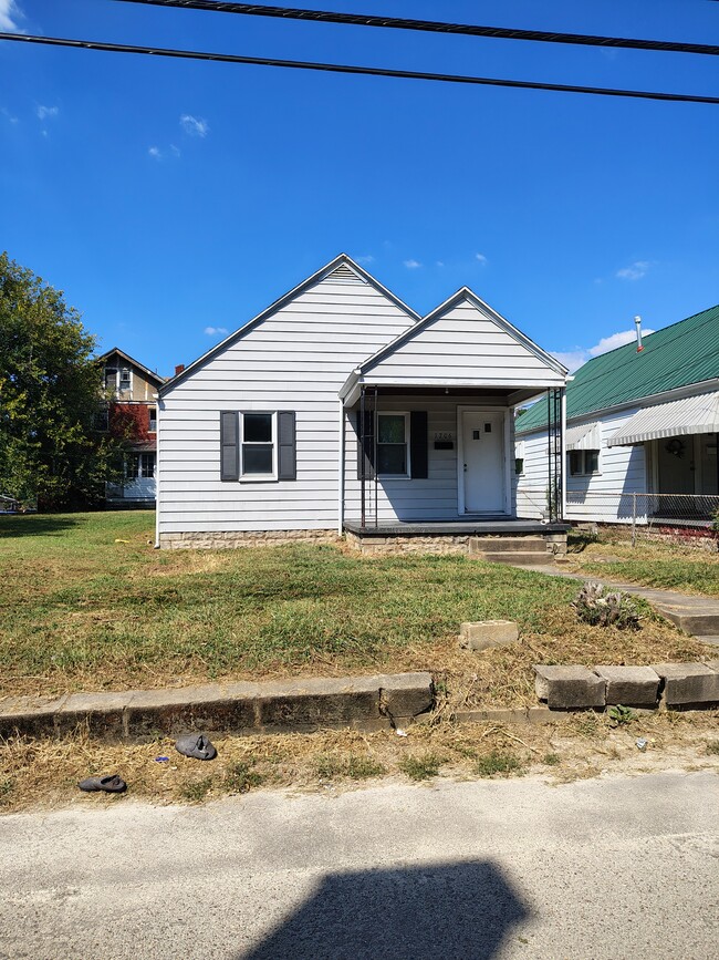 property at 1706 Buffington Ave