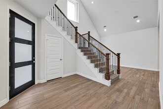 9339 Galloway Wds Trl in The Woodlands, TX - Foto de edificio - Building Photo