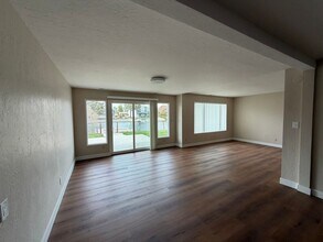 2179 Monterey Dr in South Lake Tahoe, CA - Building Photo - Building Photo