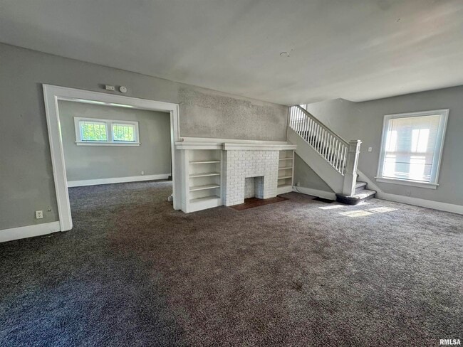 1215 18th Ave in Rock Island, IL - Building Photo - Building Photo