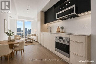 308 Jarvis St in Toronto, ON - Building Photo - Building Photo