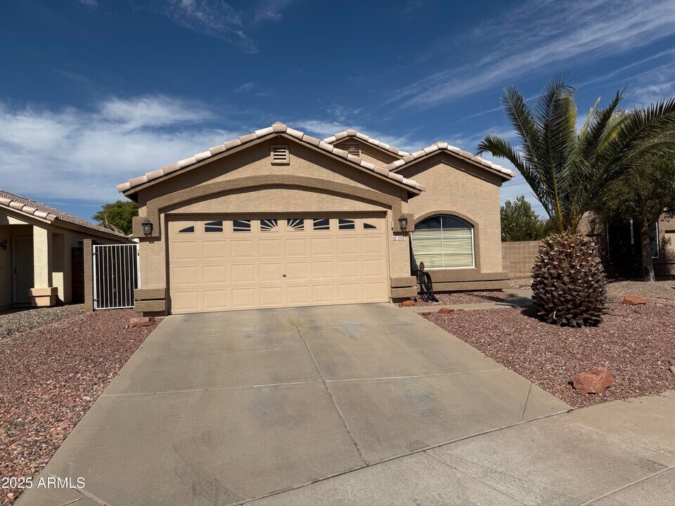 3518 W Charlotte Dr in Glendale, AZ - Building Photo