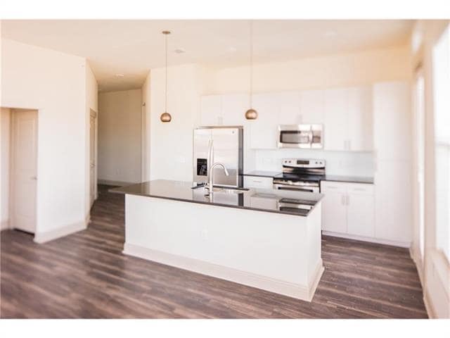 property at 2901 W 5th St